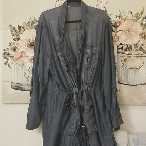 26/28W 3-4X Lite Denim Cargo Utility Lite Jacket - Picture 9 of 9